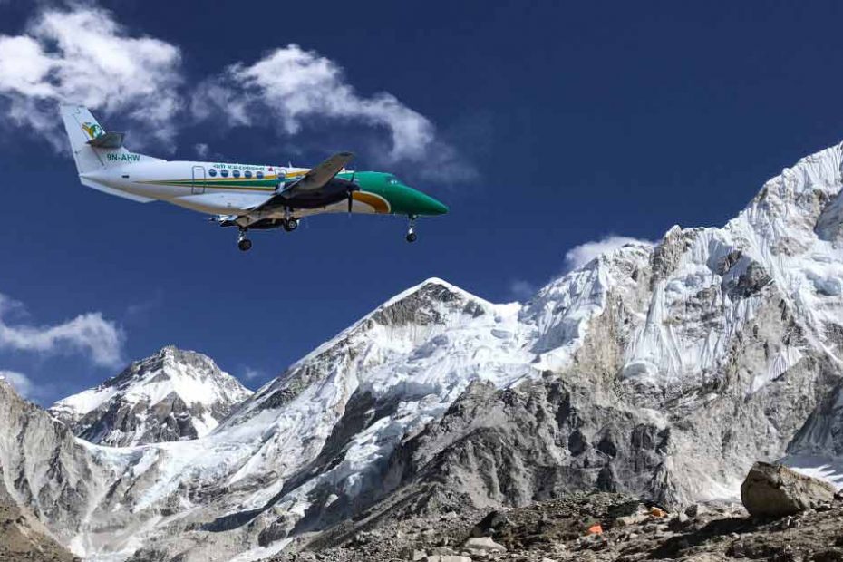 everest mountain flight